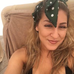 Meet your Posher, Tessa